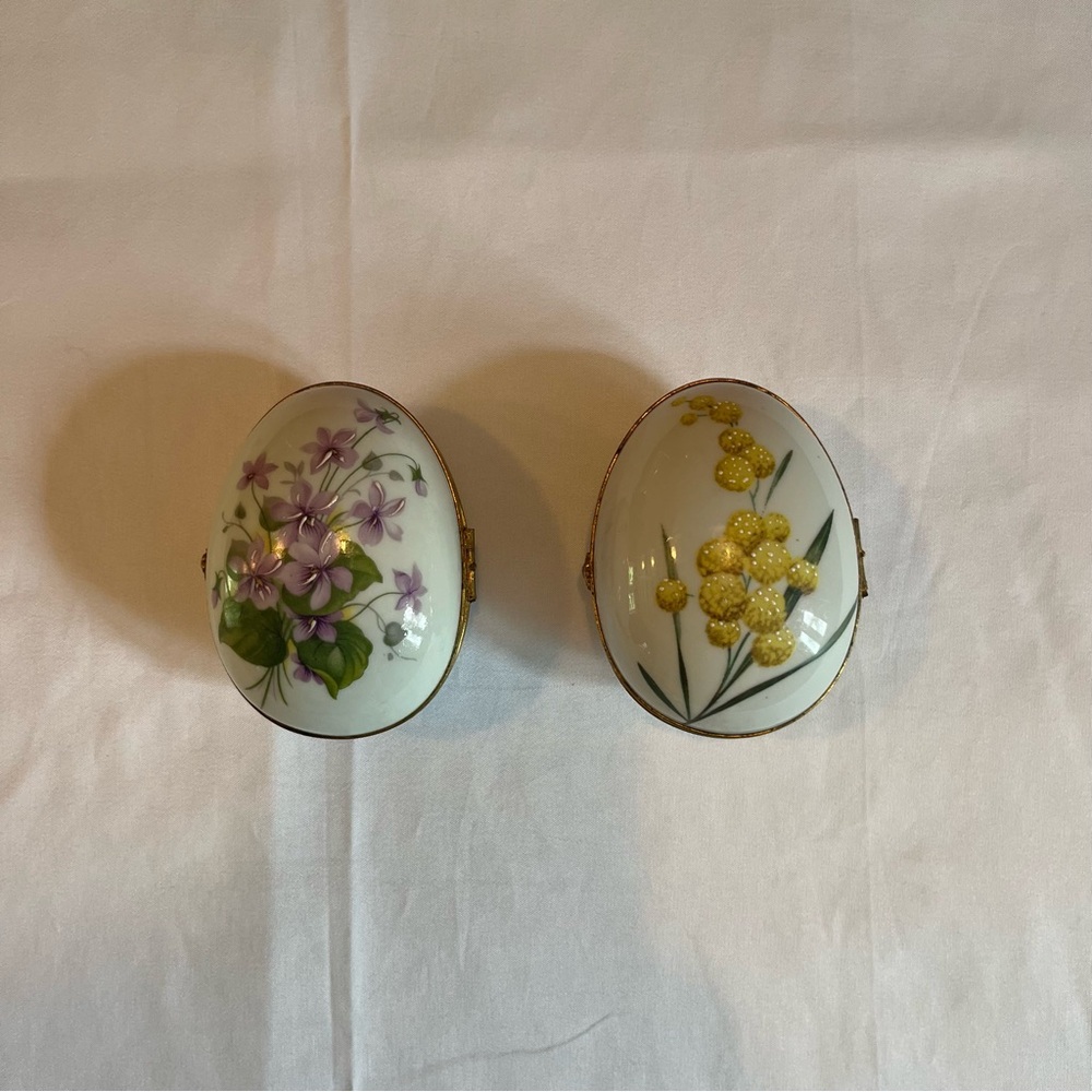 Fontanille Marraud F.M. Limoges France Yellow Flowers and Purple flowers
